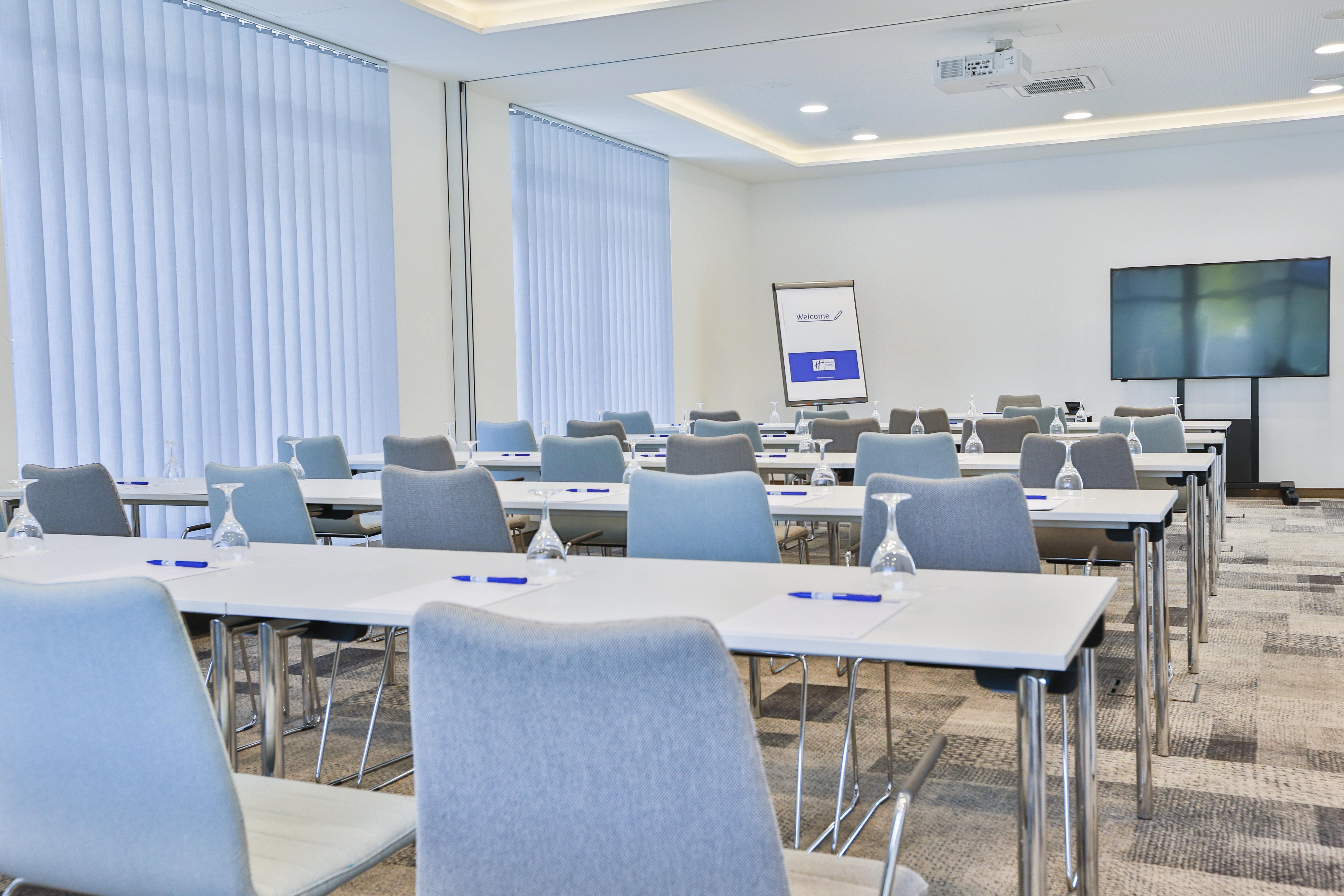 Holiday Inn Express Karlsruhe - City Park By Ihg Eksteriør bilde