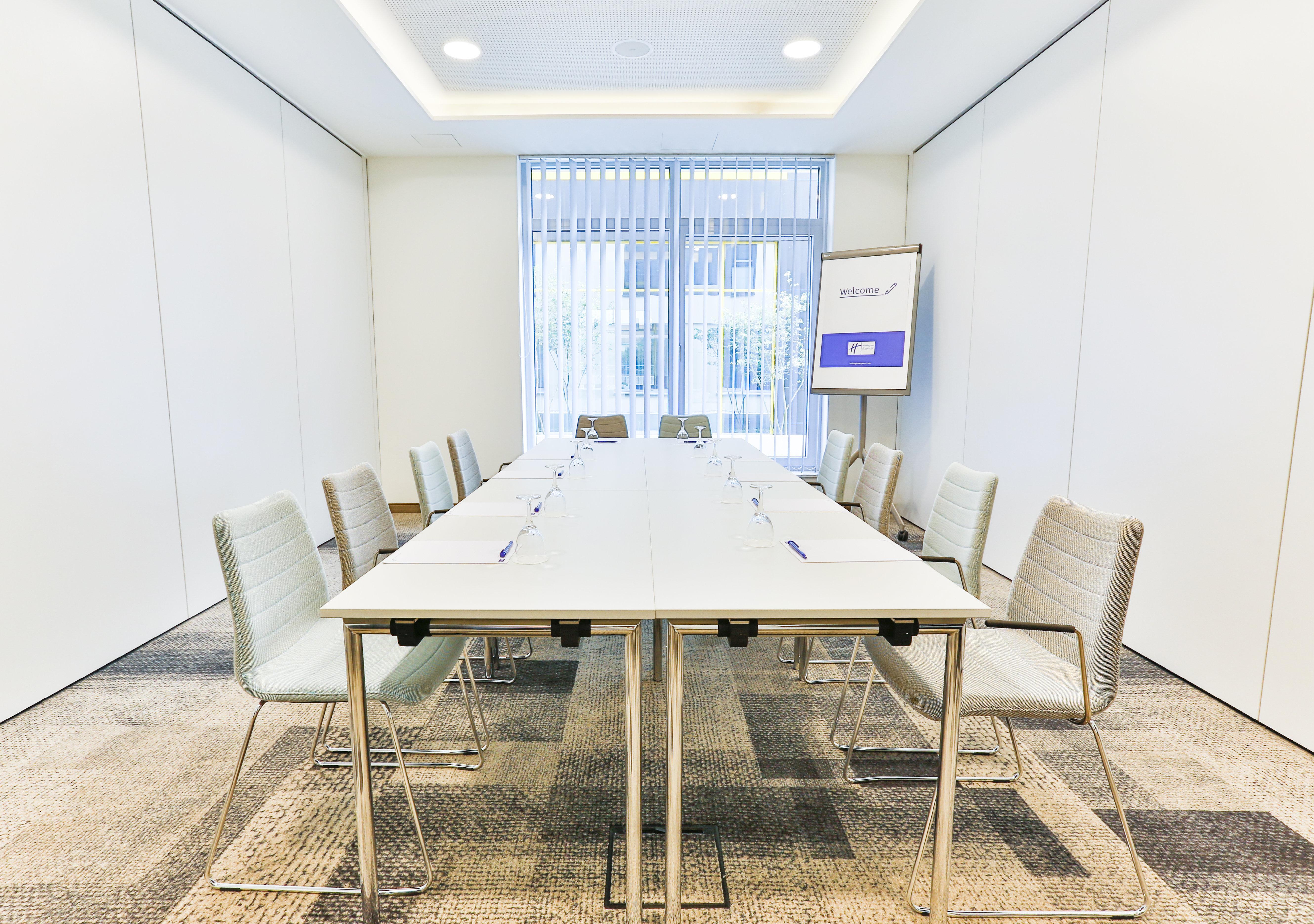 Holiday Inn Express Karlsruhe - City Park By Ihg Eksteriør bilde