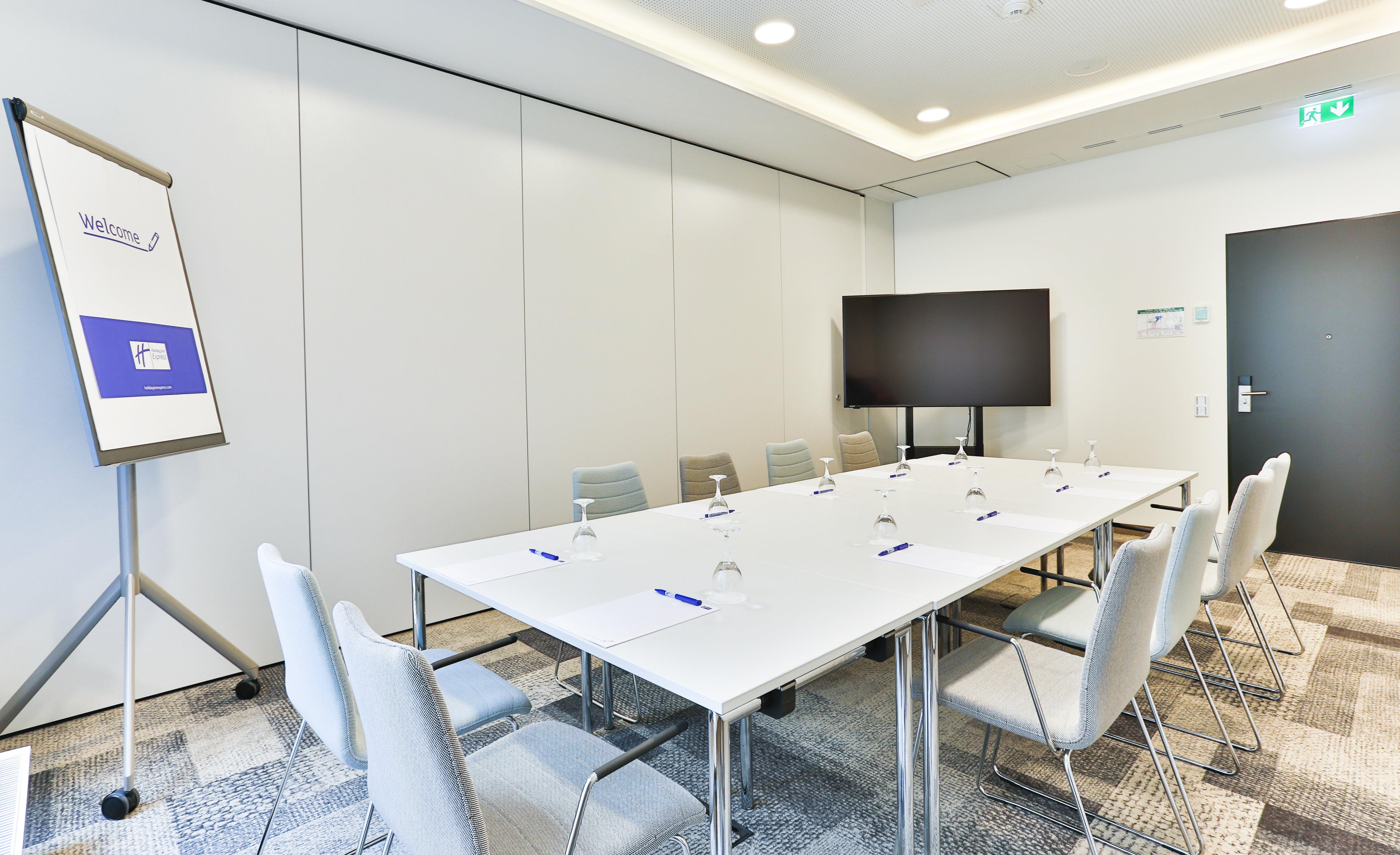 Holiday Inn Express Karlsruhe - City Park By Ihg Eksteriør bilde